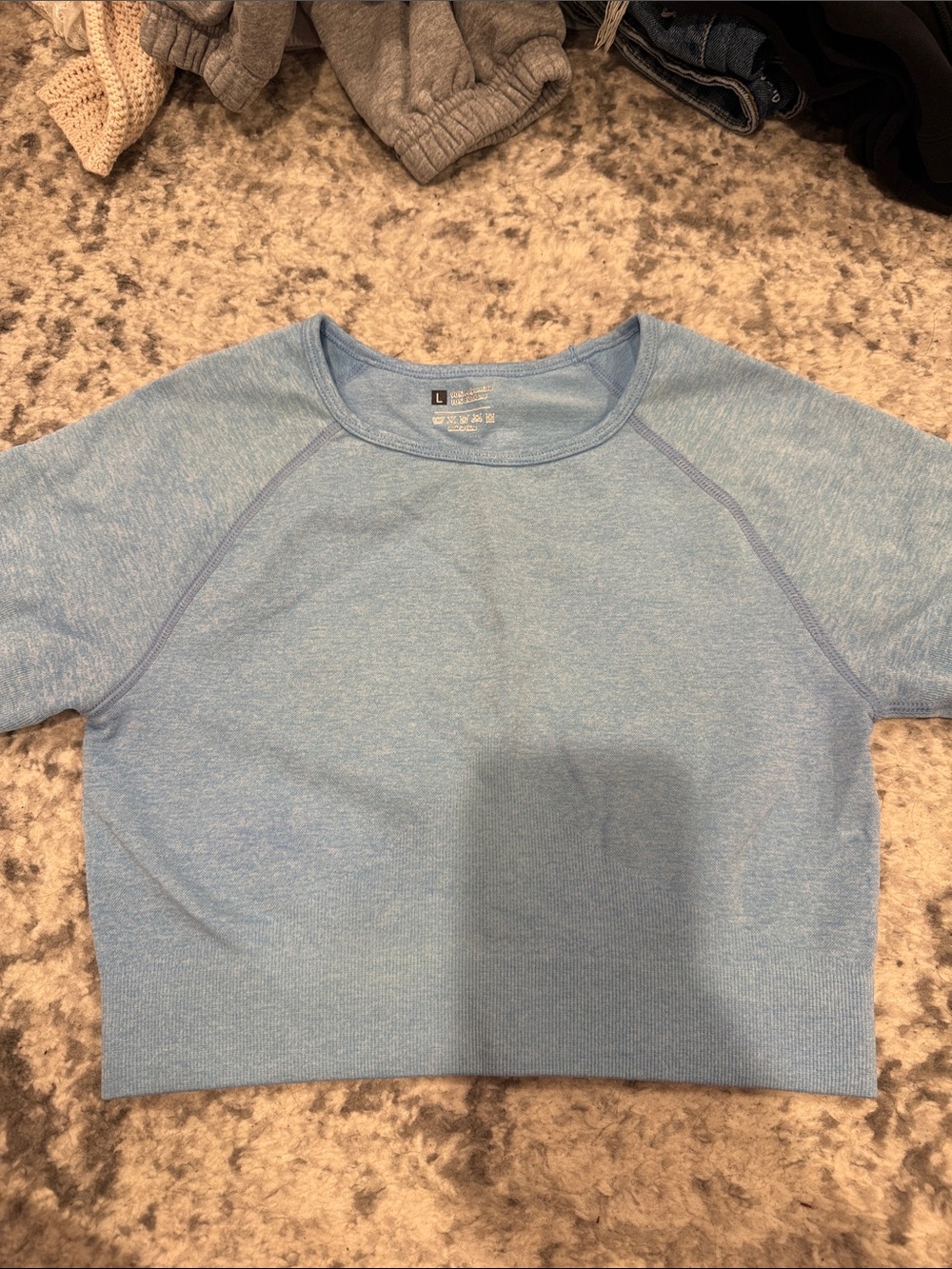 SHEIN Light Blue Crop  Workout Top